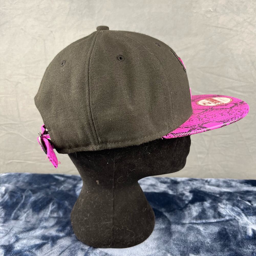 Chicago Bulls Hat Snakeskin Style New Era 9Fifty Strapback Hardwood Classics NBA - Picture 10 of 14